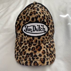 Von Dutch cheetah print hat